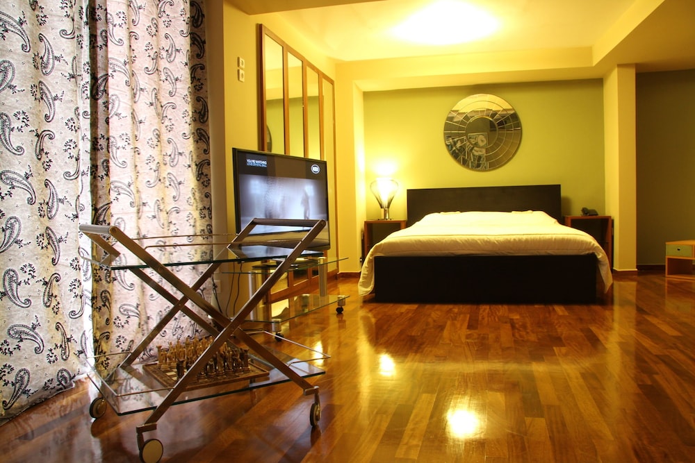 Andromeda Suites and Apartments 18/48