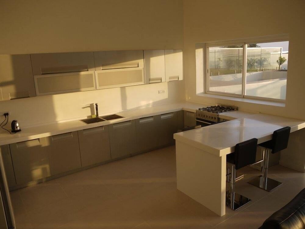 The Seventeen Apartment Hotel 25/37