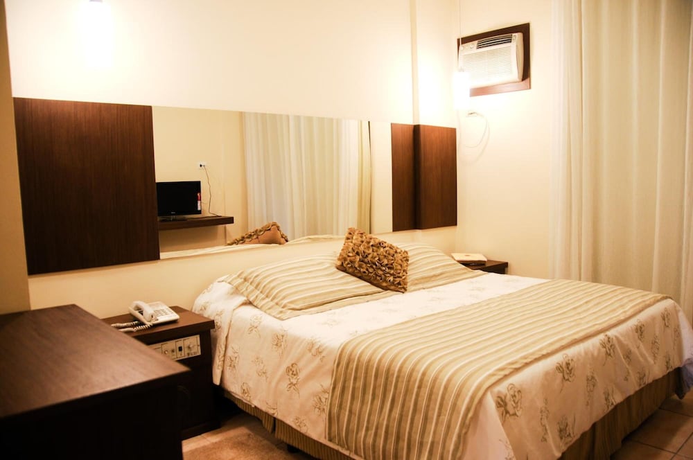San Michel Hotel 24/73
