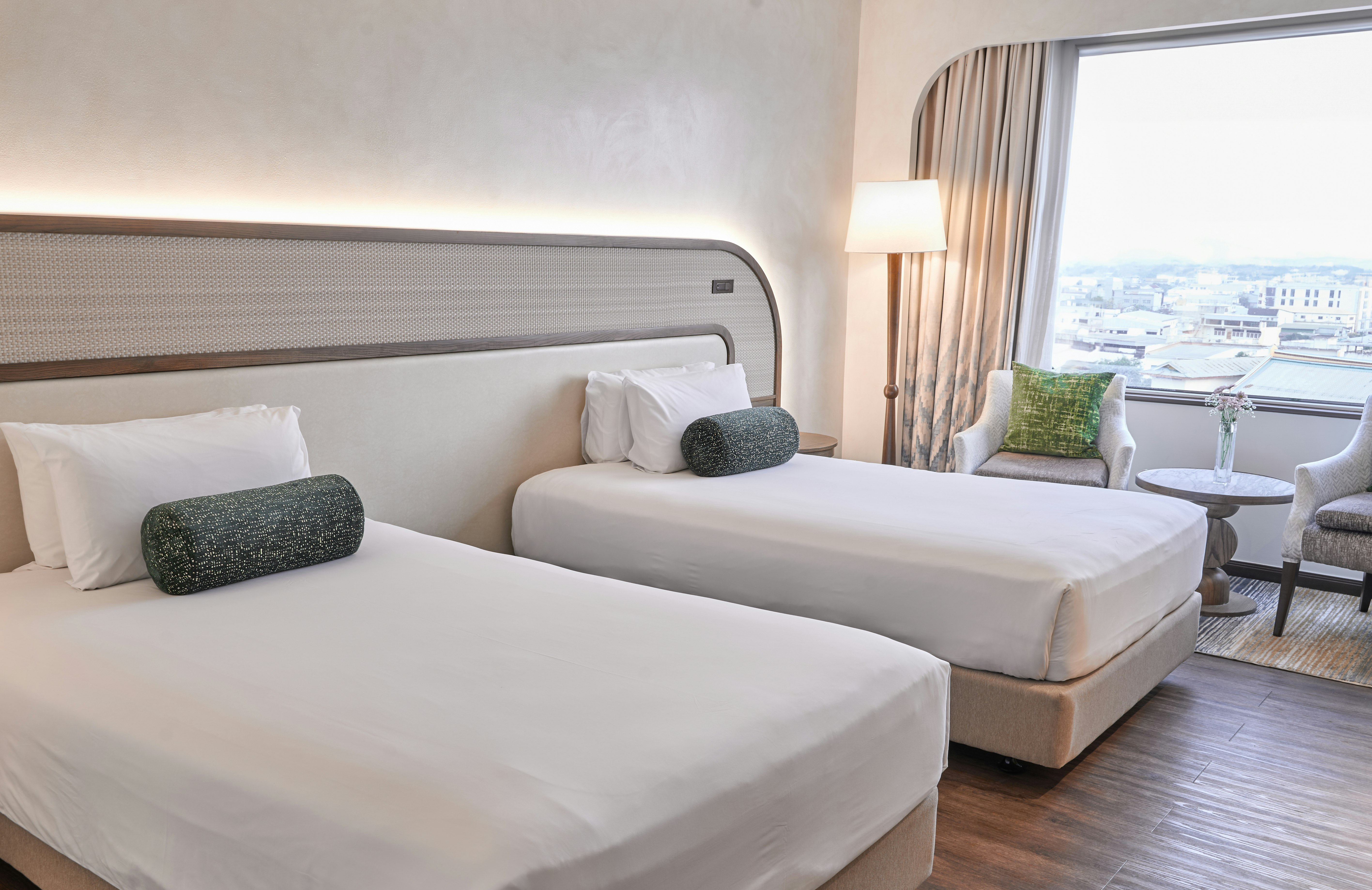 SUPERIOR, TWIN BEDS