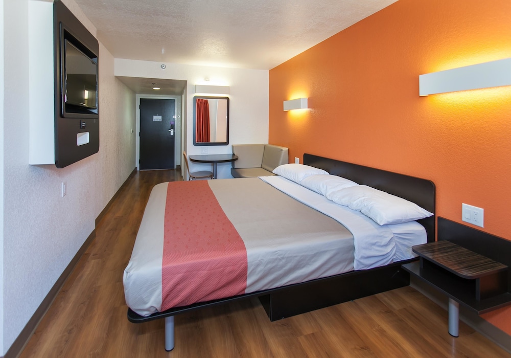 Motel6 Los Angeles, CA - Los Angeles - LAX 19/59