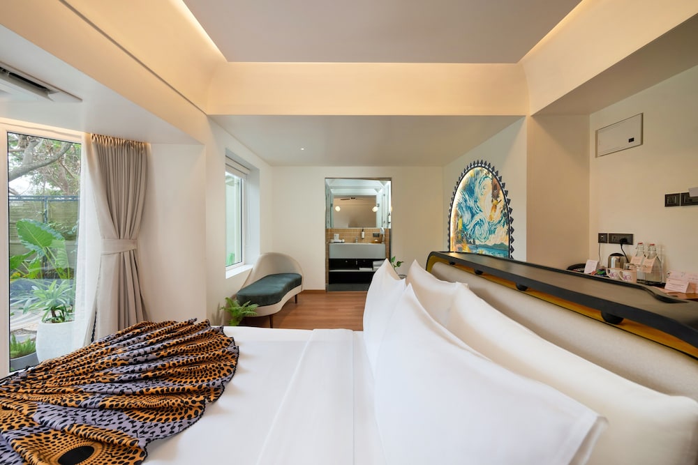 The Orchid Passaros Goa Adults Only 11/48