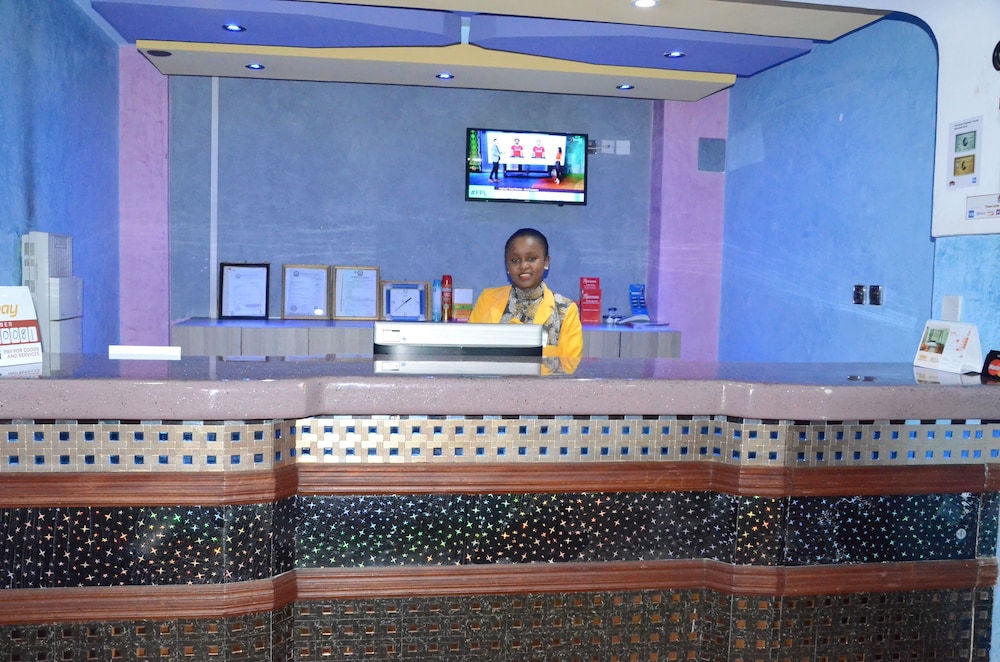 Sandton City Hotel 5/48