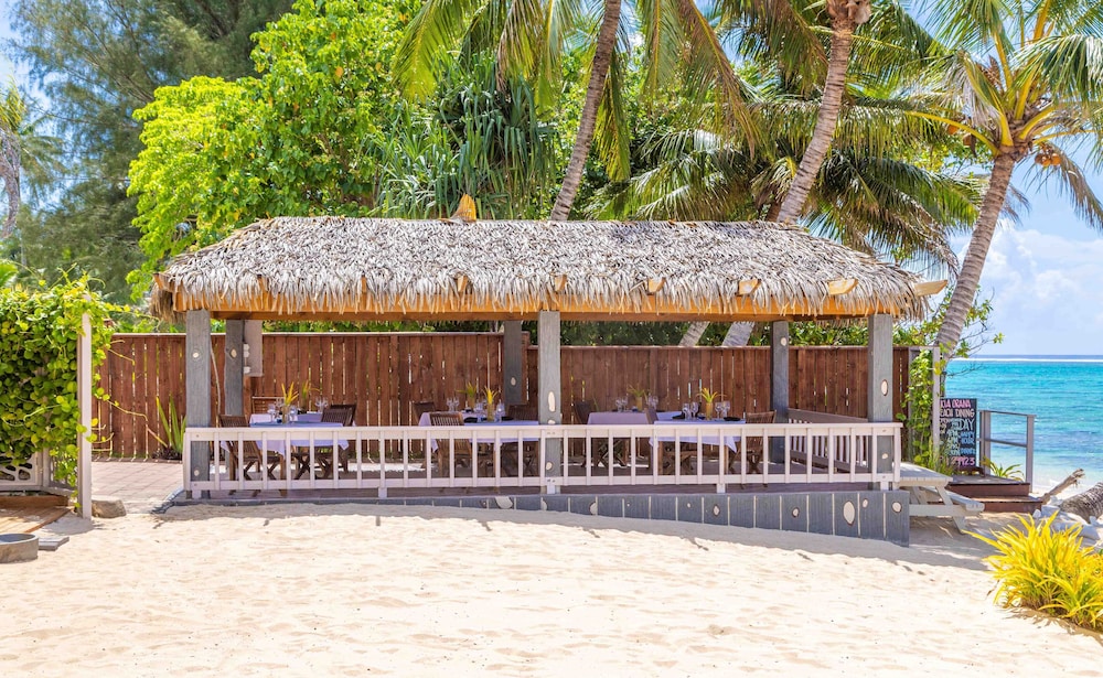 Moana Sands Beachfront Hotel 10/58