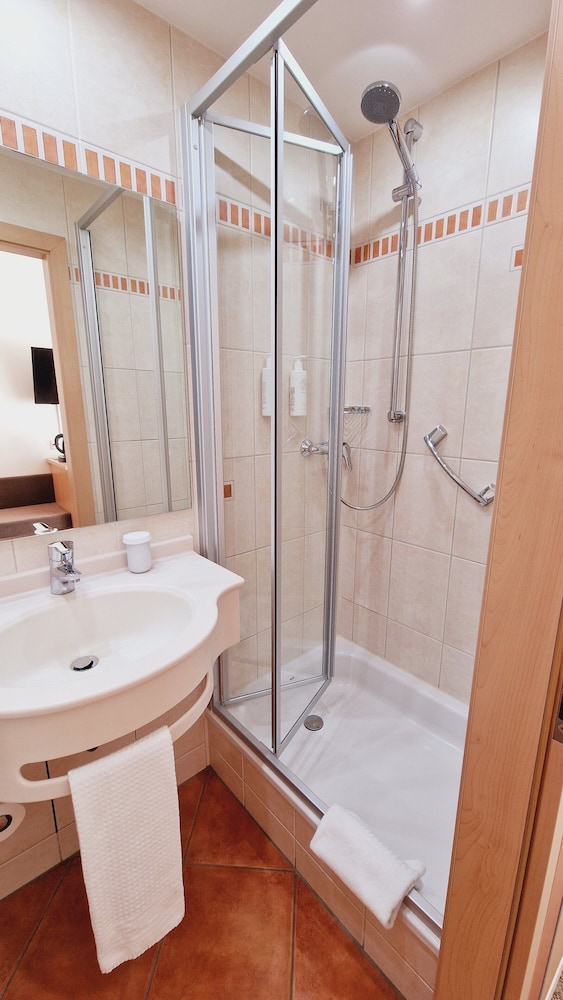 Hotel Garni Metzingen 43/49