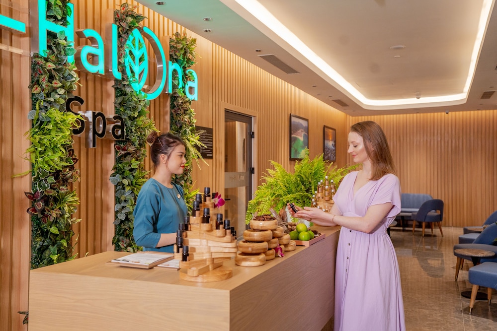 Grand Hyams Hotel - Quy Nhon Beach 7/48