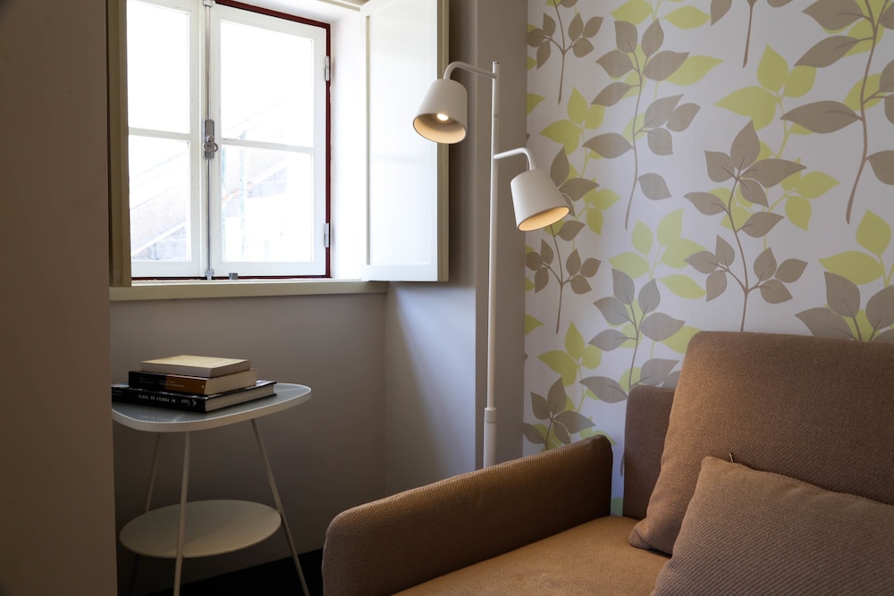 Ribeira Cinema Apartments 22/33