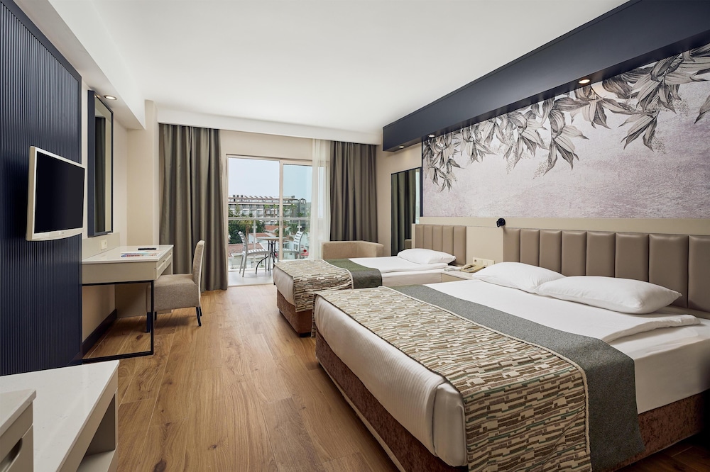 Seaden Sea World Resort & SPA 19/50