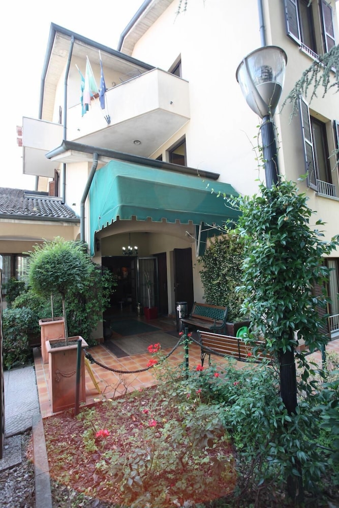 Hotel Ristorante La Rampina 4/32