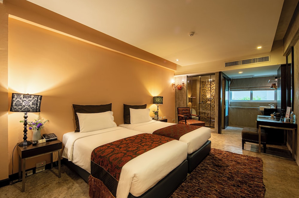 S Room, Boutique Wing