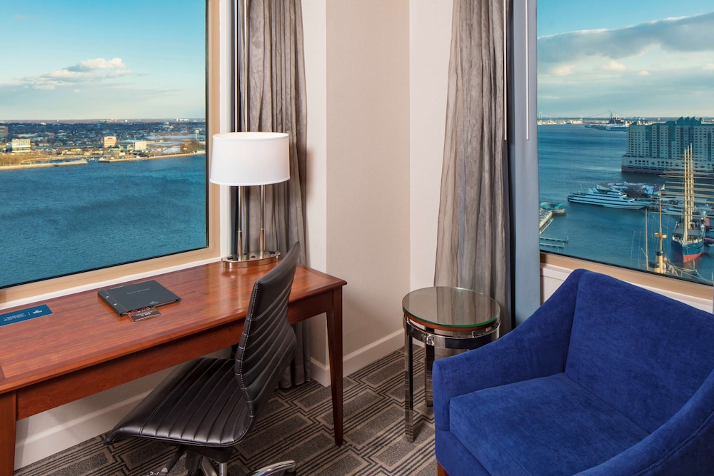 Hilton Philadelphia At Penn's Landing 45/81