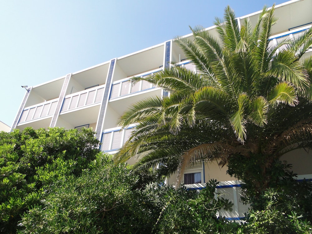 Colentum Resort Murter 3/50