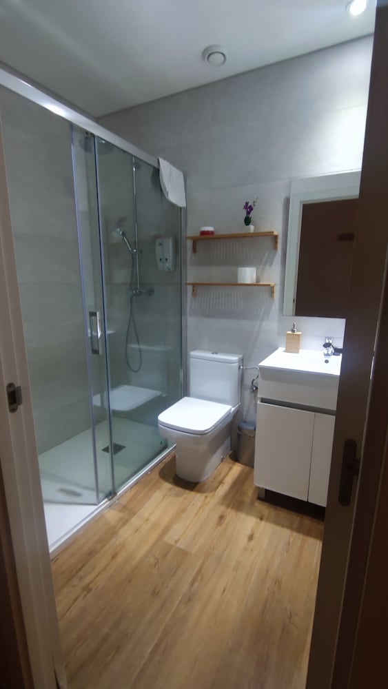 Hostal Barcelona Travel 33/35