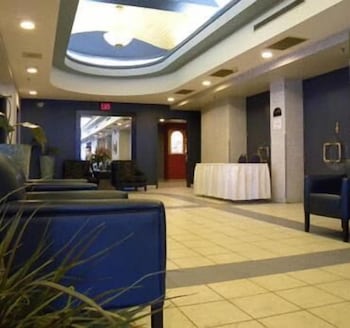 Norwood Hotel 3/49