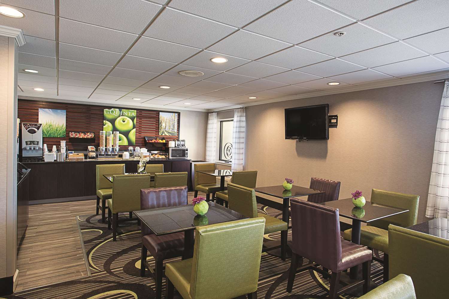 La Quinta Inn & Suites by Wyndham Baton Rouge Siegen Lane 47/55