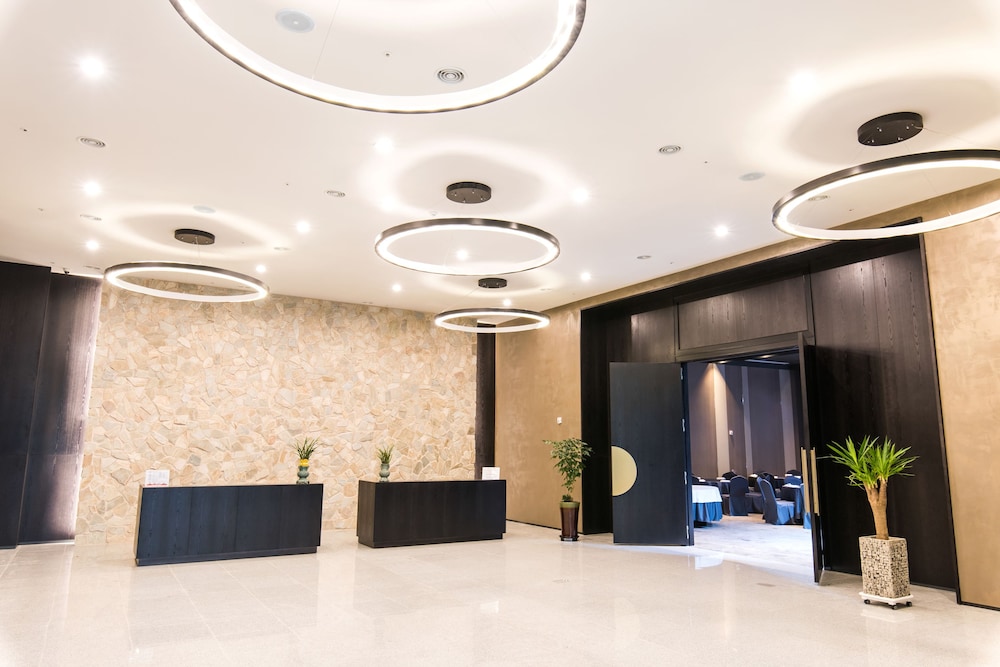 Hotel Nanta 12/65