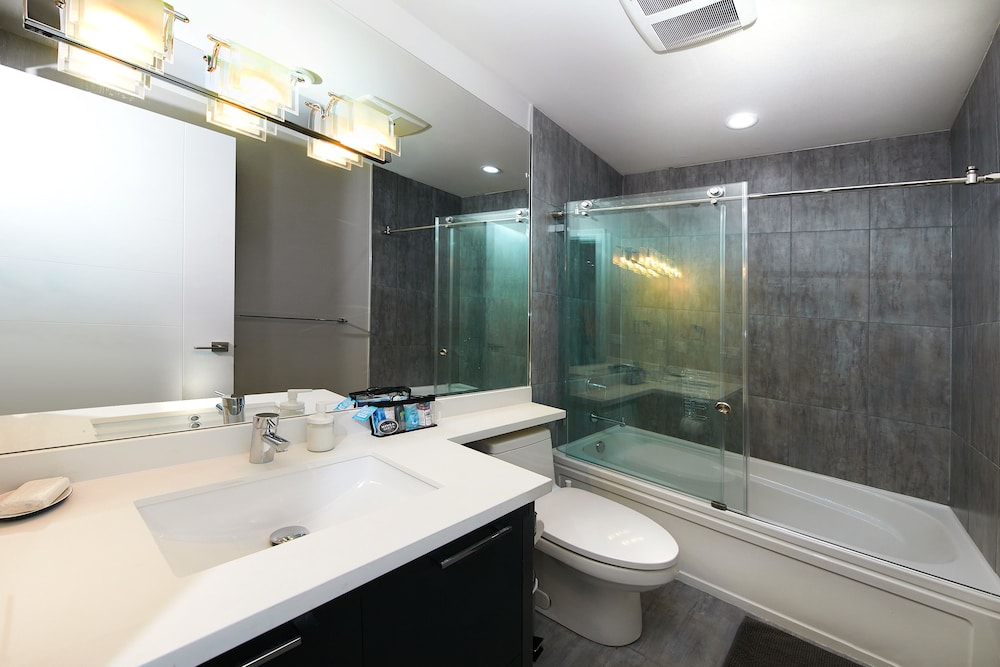 3 Bedrooms, Family, House, 3 Queen Beds, Mountain View، The Chateau 4/4