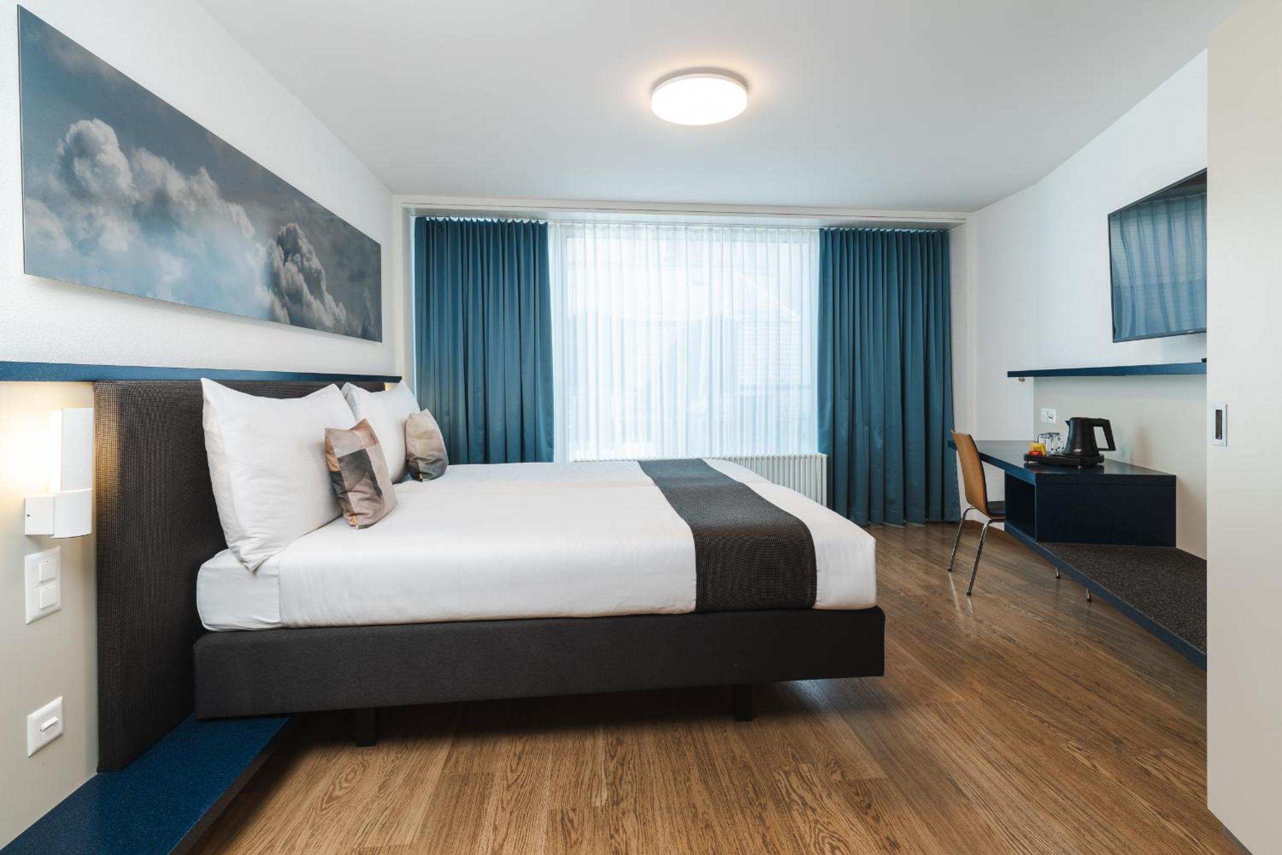 غرفة رباعية سوبيريور، Bristol Hotel Zurich 2/10