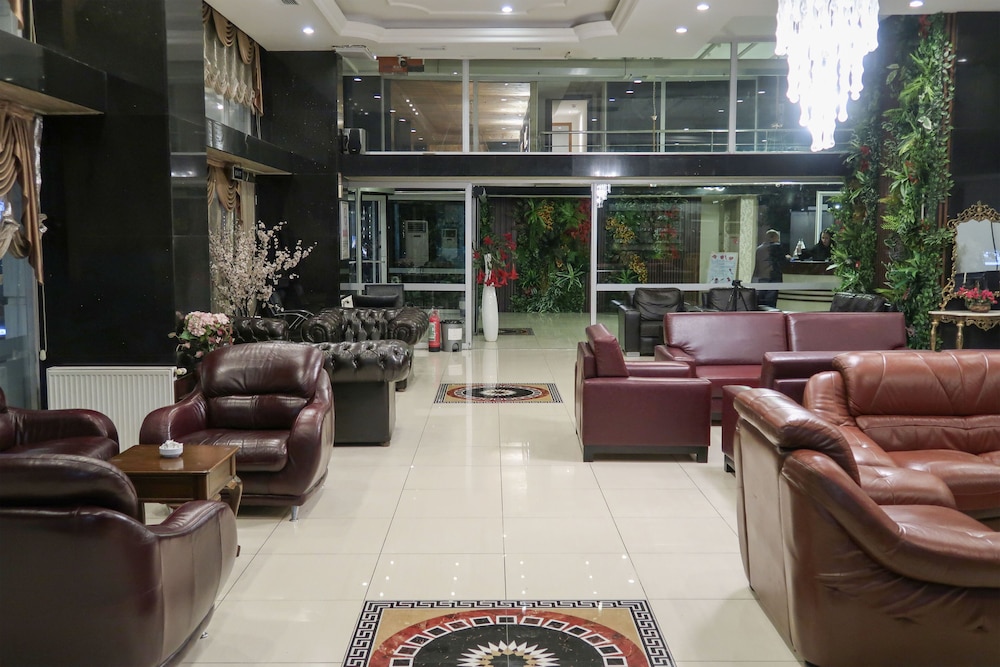 Latifoglu Hotel 30/50