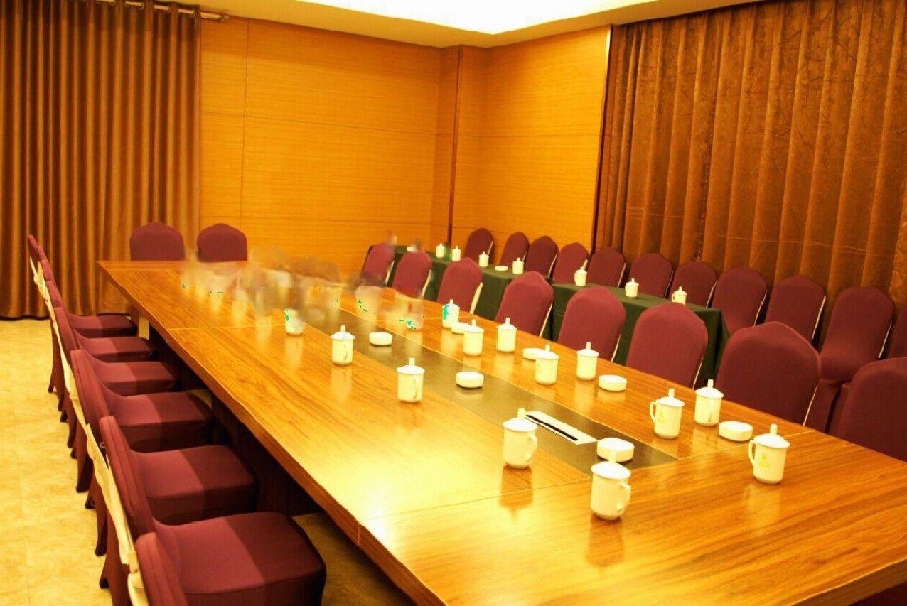 Yingrui International Hotel 18/21