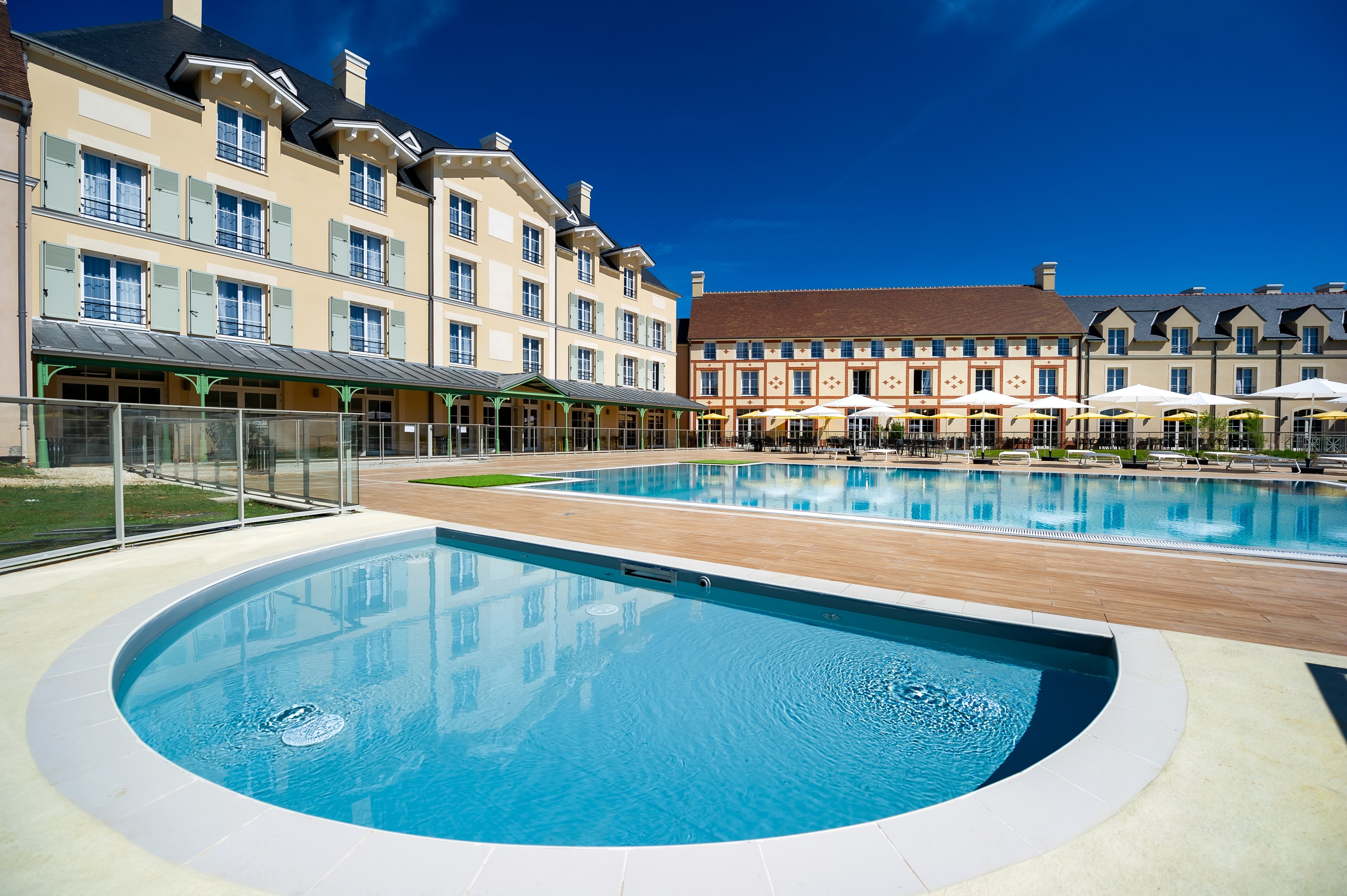 Staycity Aparthotels Near Disneyland Paris 2/22