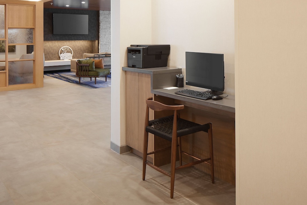 Fairfield Inn & Suites Seneca Clemson Univ Area 25/34