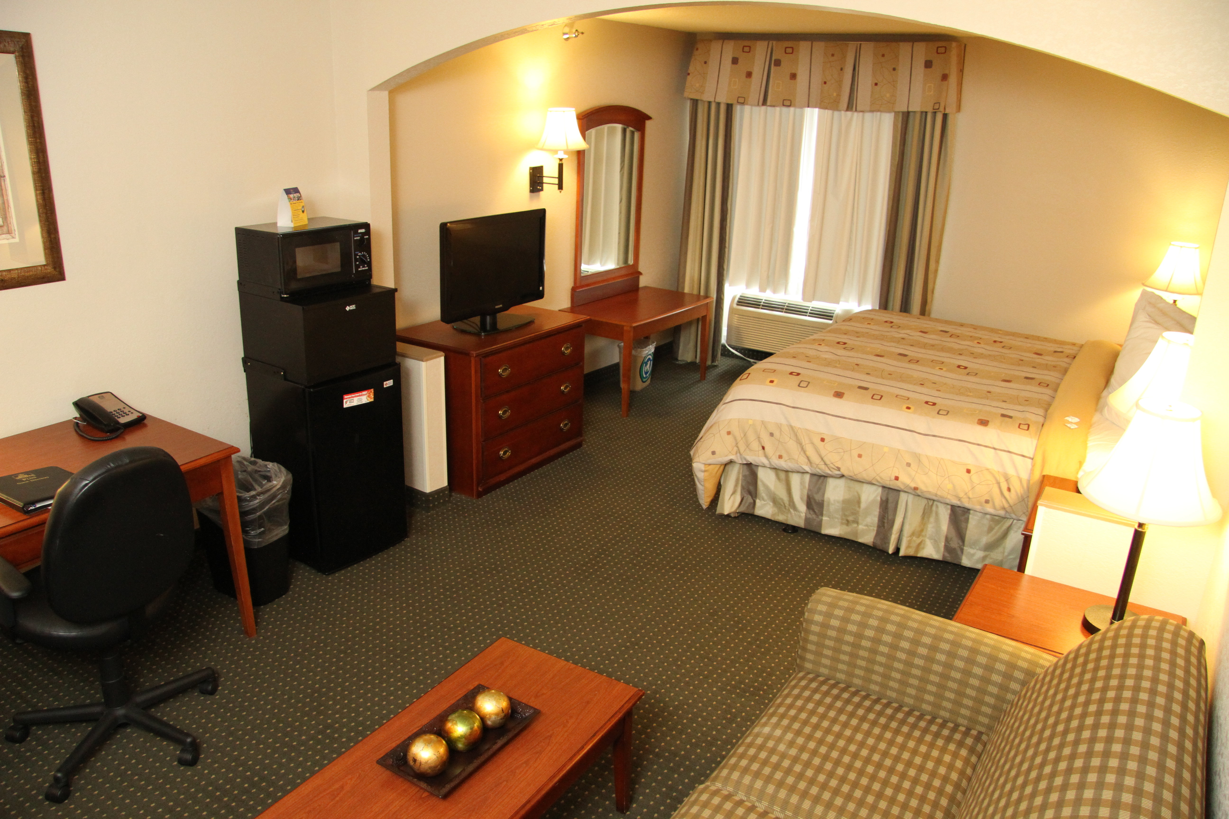 Best Western Plus Suites-Greenville 12/24