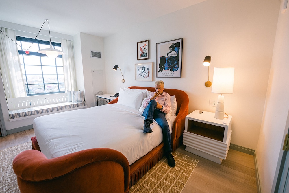 ROOF TOP, KING BED, CITY VIEW