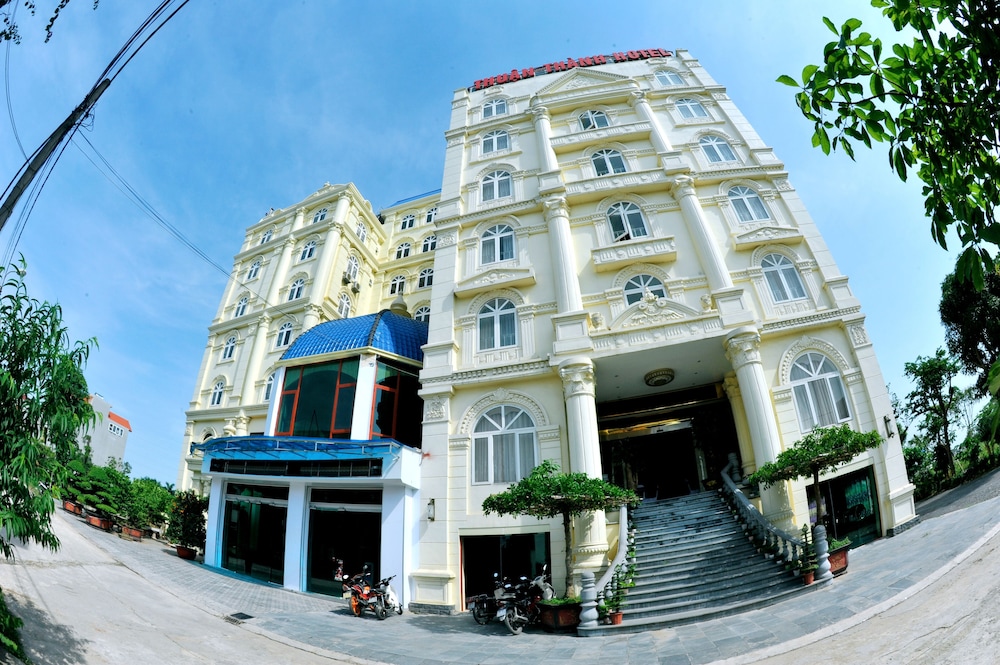 Thuan Thanh Hotel 6/50