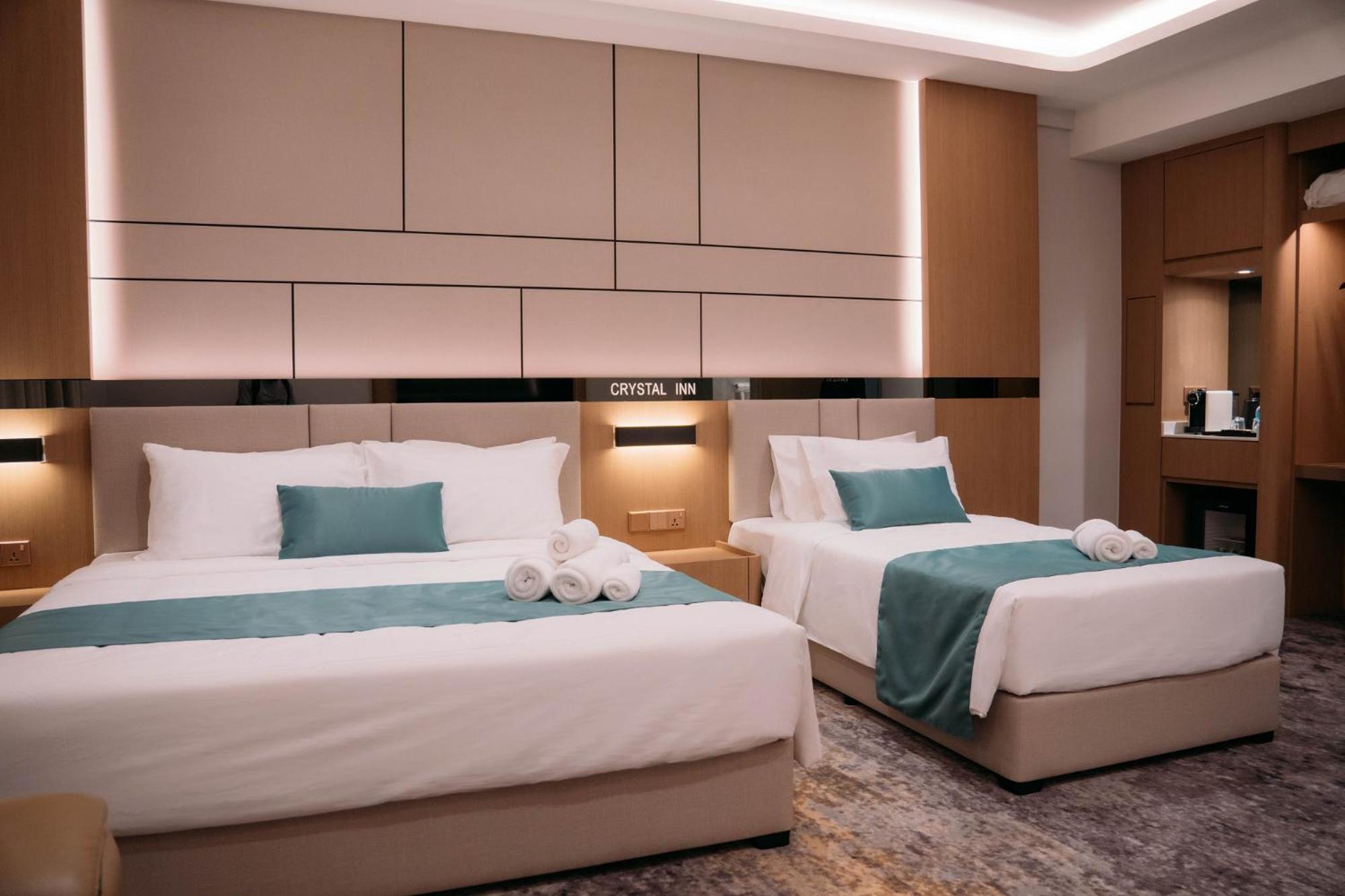 Crystal Inn Hotel 22/38