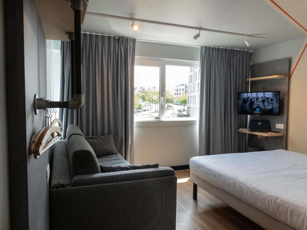 ROOM, DOUBLE AND BUNK BED, ACCESSIBLE