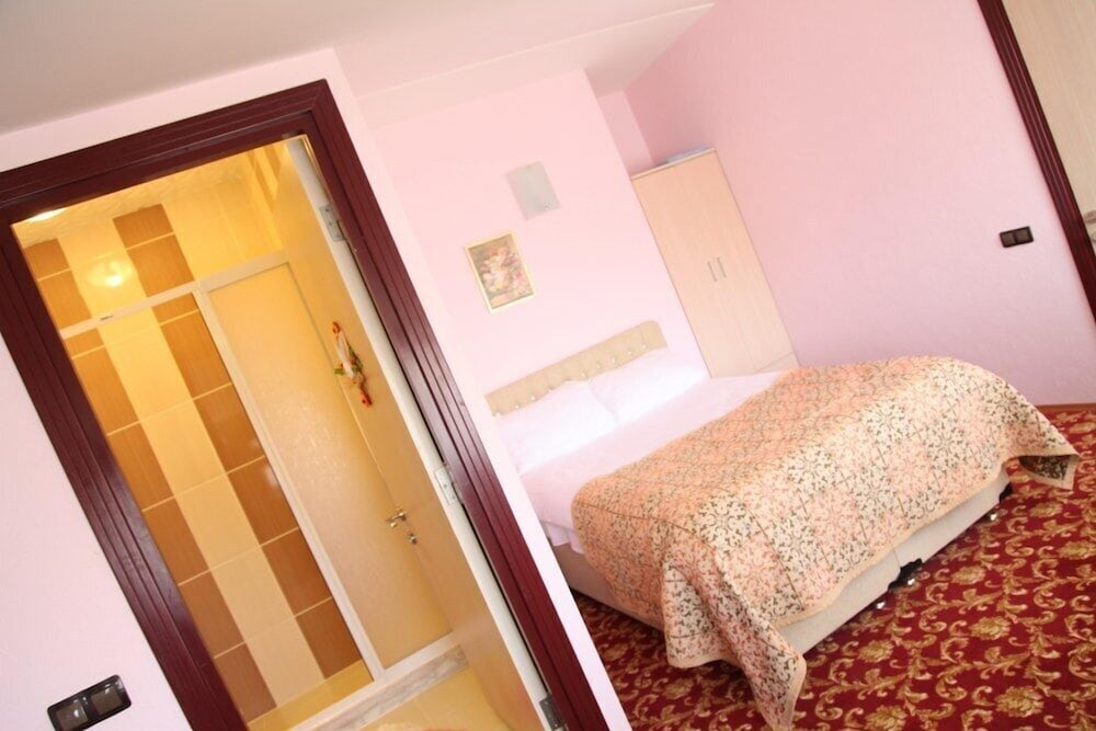 Hattusirin Otel 13/37