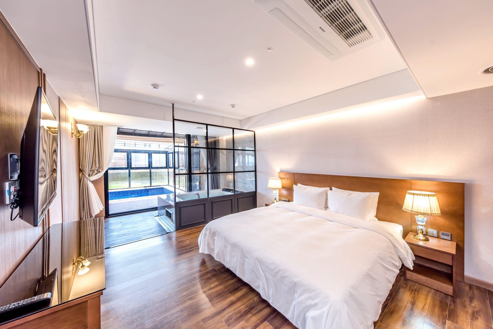 Pool, Ocean, Suite, Villa, Infinity Pool Access