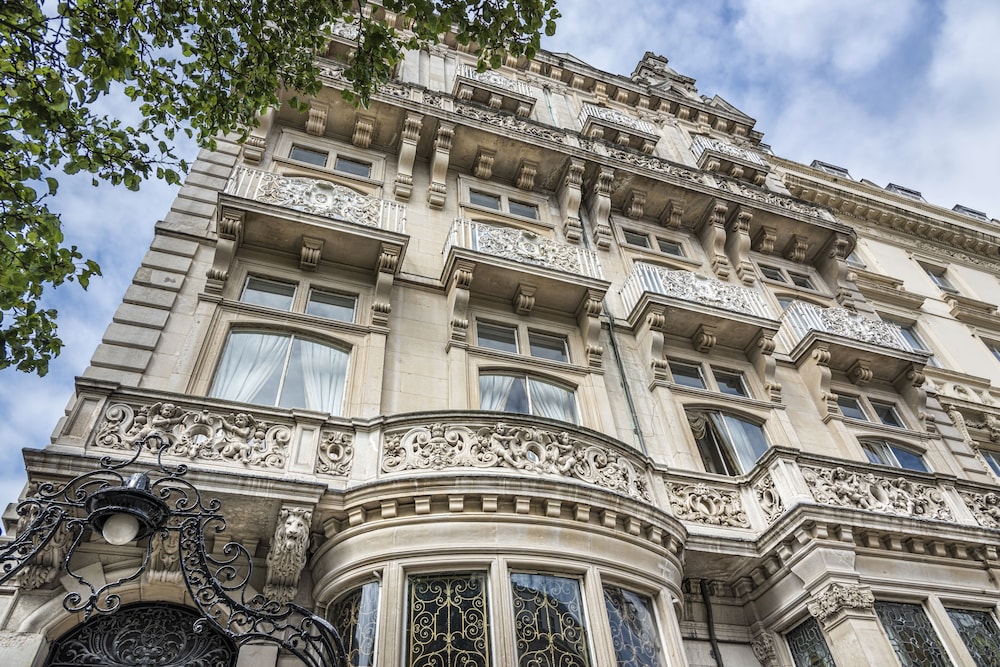 Grand Royale London Hyde Park in LONDON