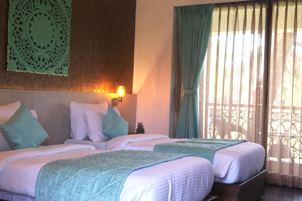 Sea Queen Beach Resort and Spa 23/69