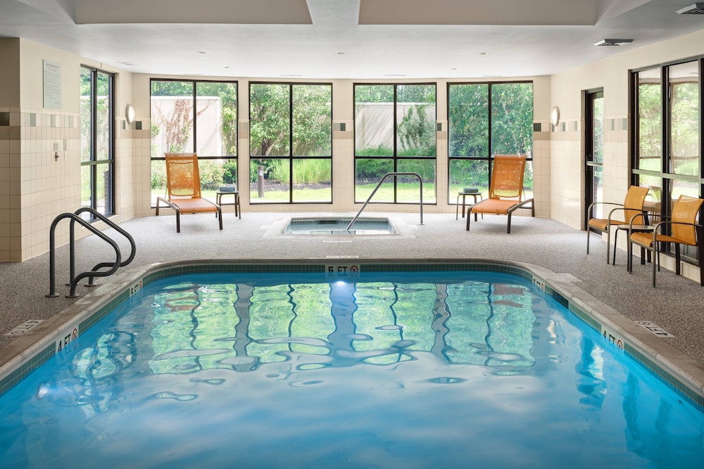 Courtyard by Marriott Portland Airport in SOUTH PORTLAND - ME