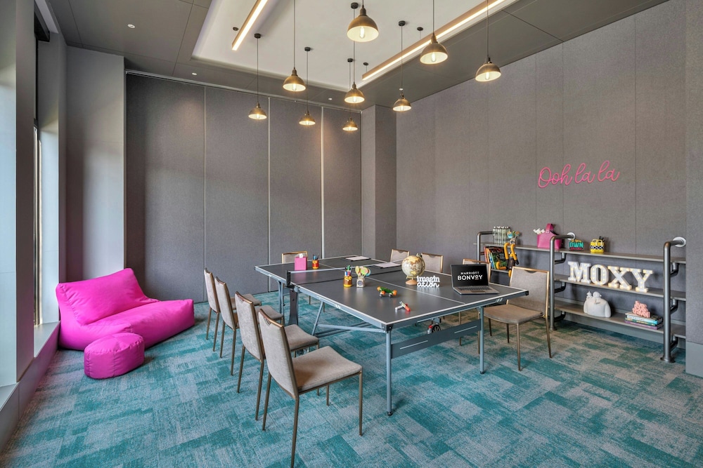 Moxy Bengaluru Airport Prestige Tech Cloud 27/49