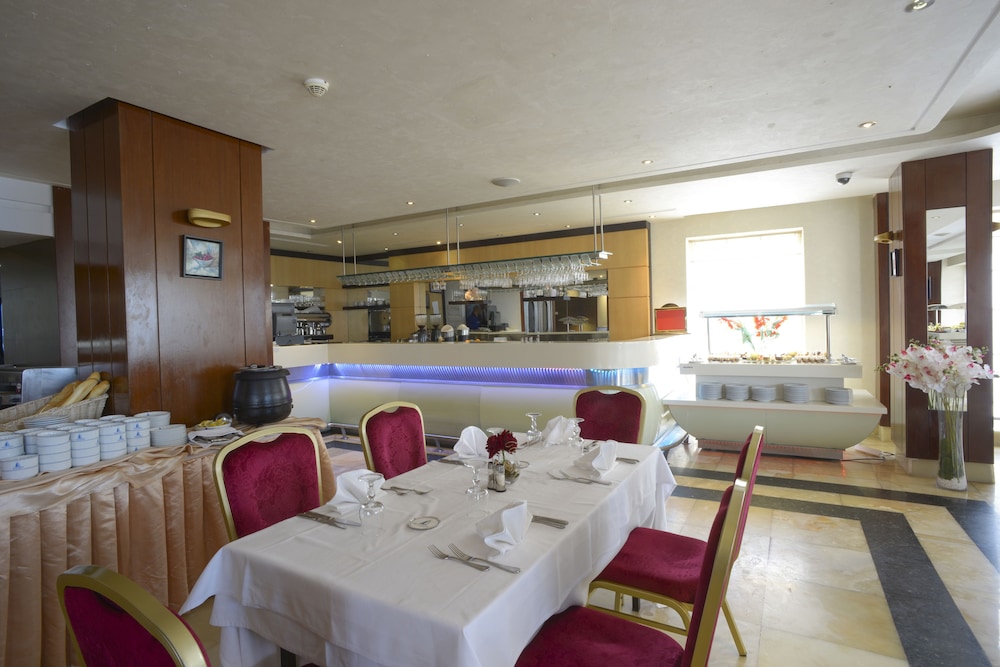 The Penthouse Appart Hotel 27/39