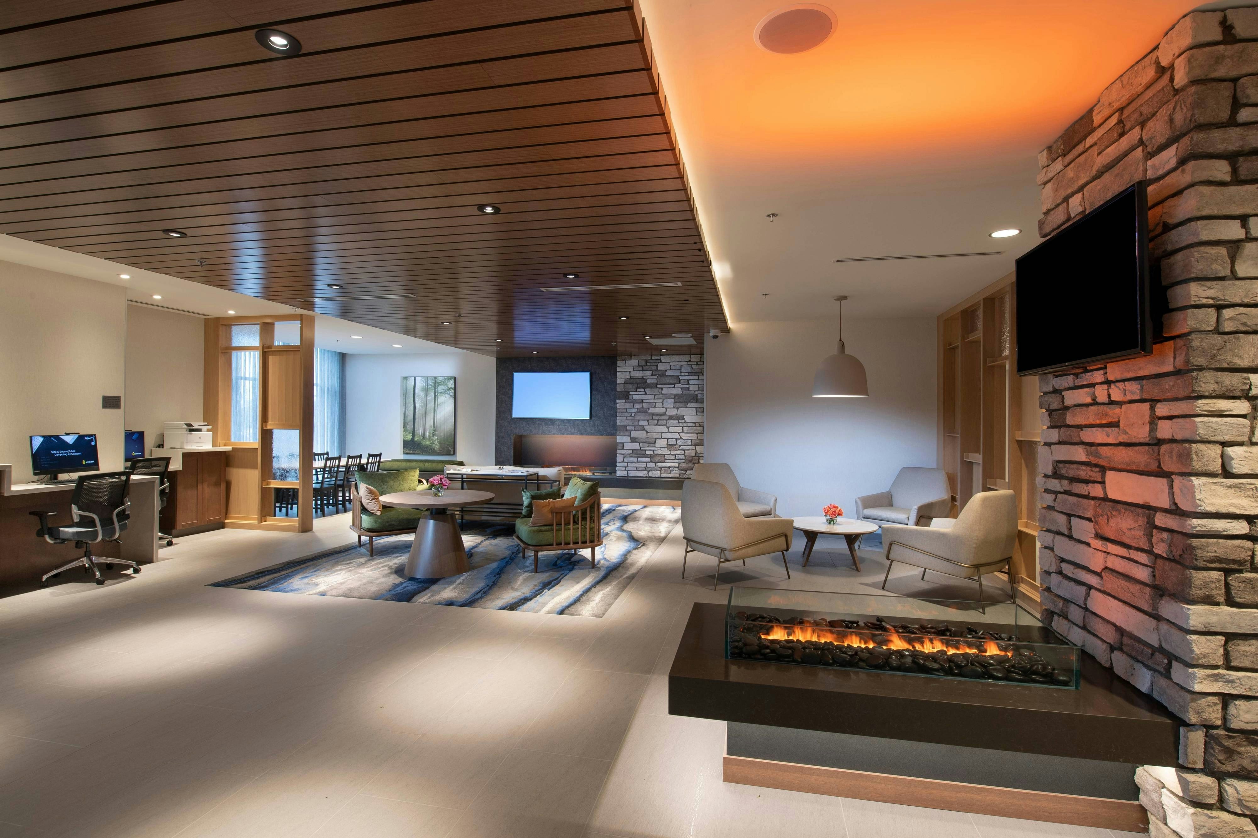 Fairfield By Marriott Edmonton International Airport 8/16