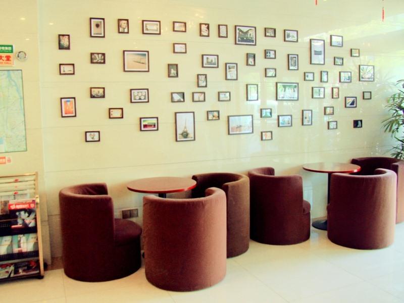 GreenTree Inn Yangzhou Wanda Plaza Baixiang Road Express Hotel 24/25