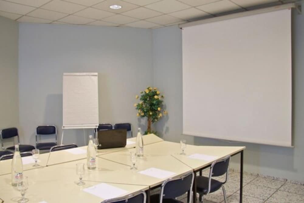 ibis Styles Annecy Le Vieux 56/65