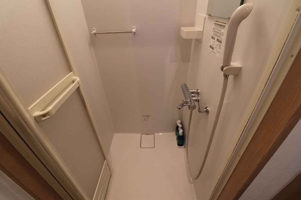 Hiroshima Peace Hotel Hostel 25/50