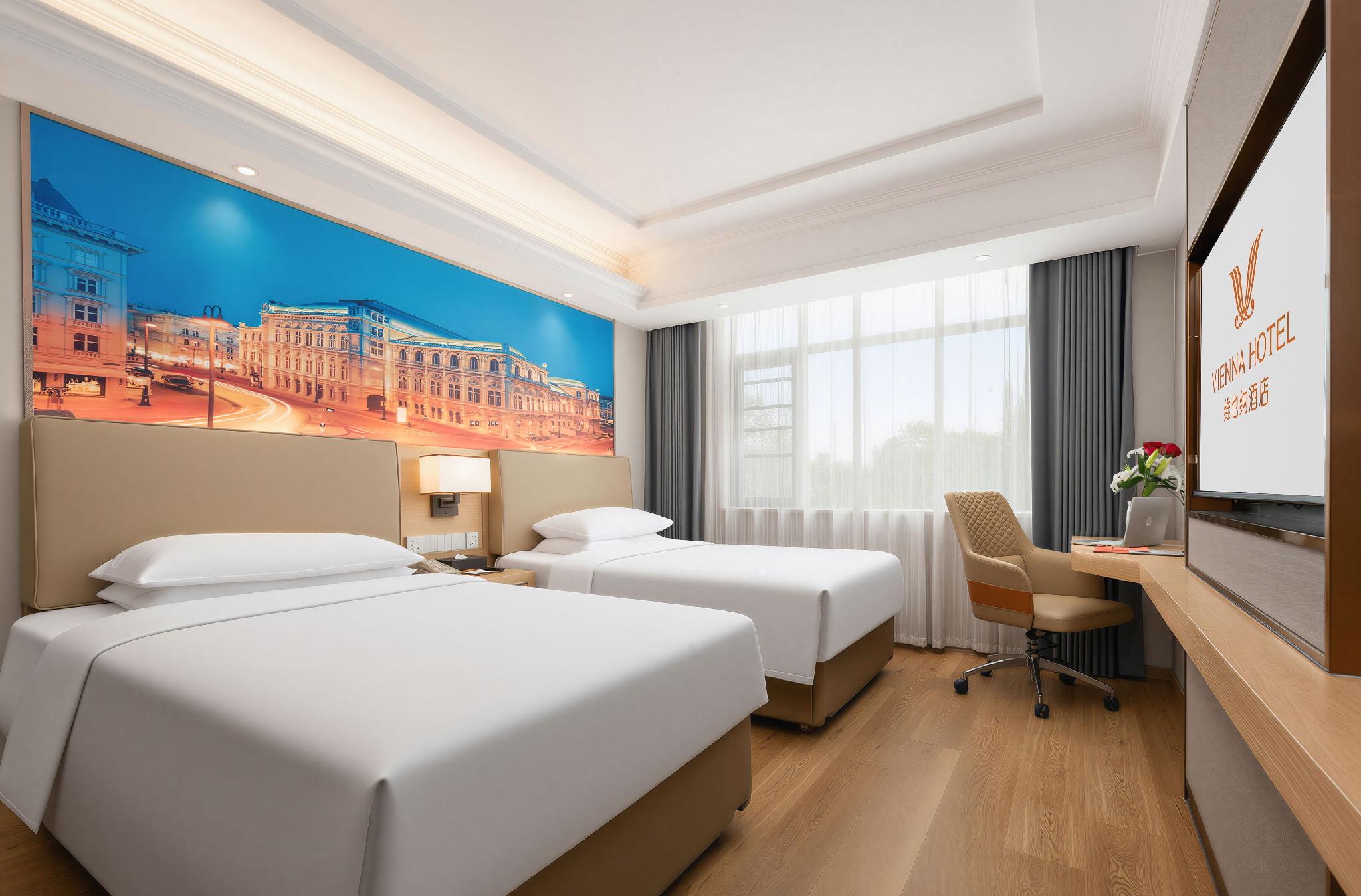 Vienna Hotel (Happy Valley Renhe Metro Station) 27/51