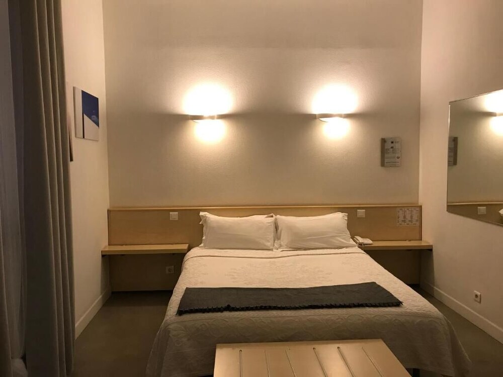 Azur Hotel 22/59