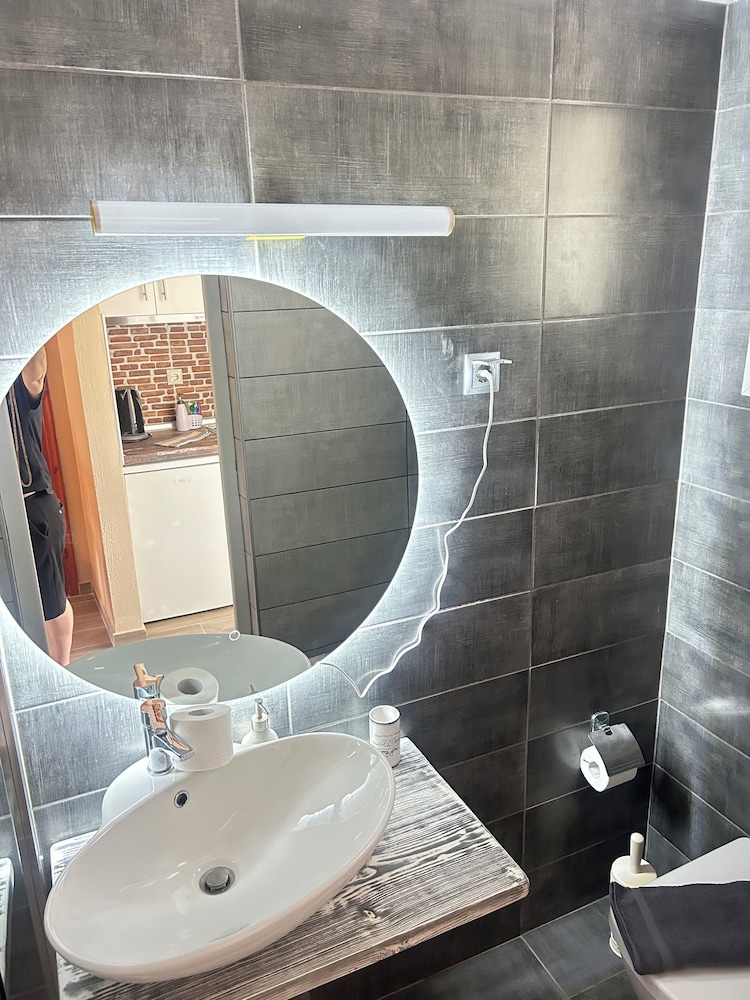 Multiple Bedrooms, Junior Suite, Studio, Pool View
