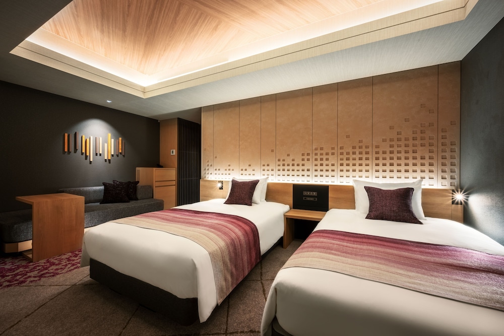 Superior, Twin Beds, South Tower