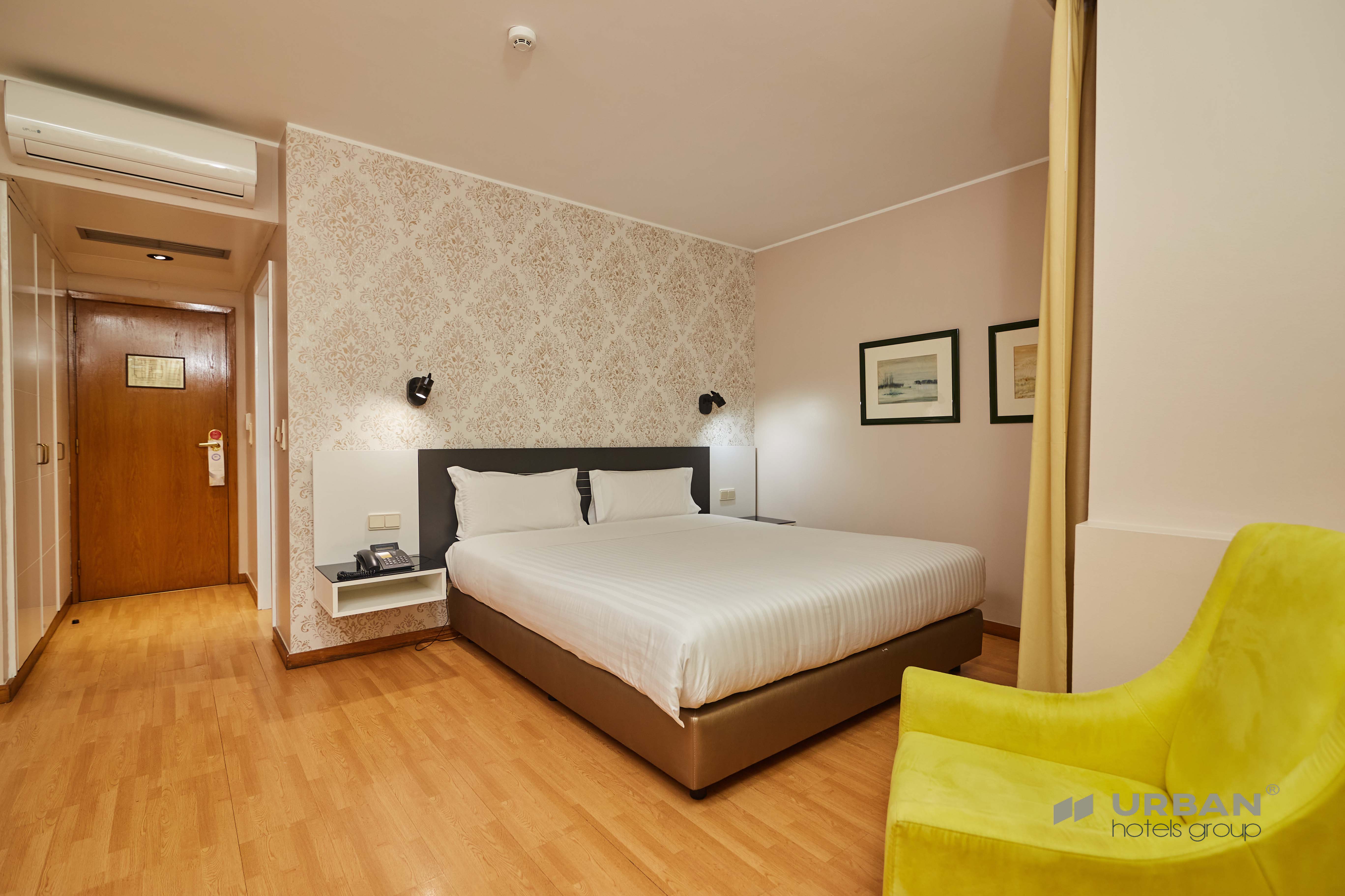 Standard, Double Bed