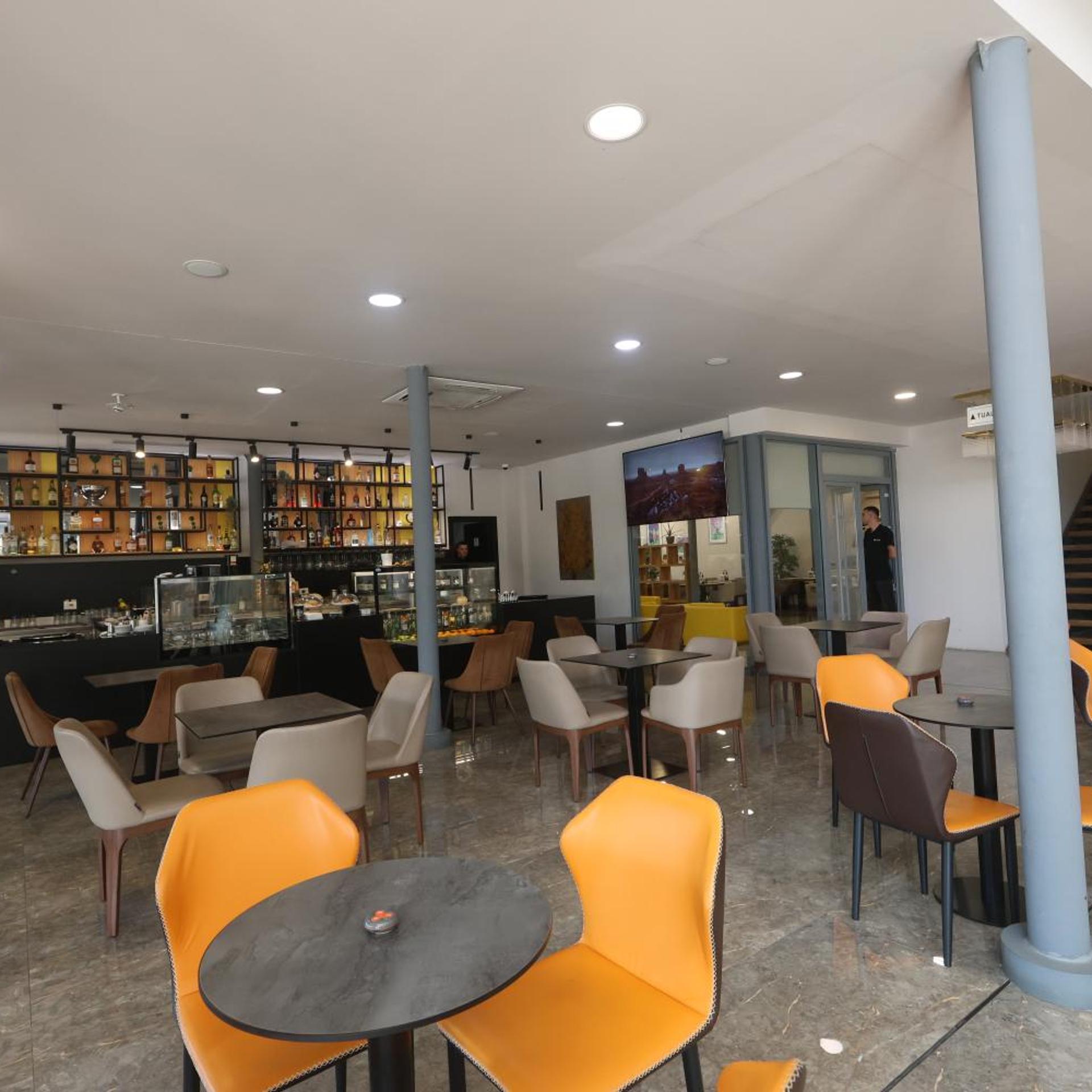 Metro Hotel Terminal 41/62