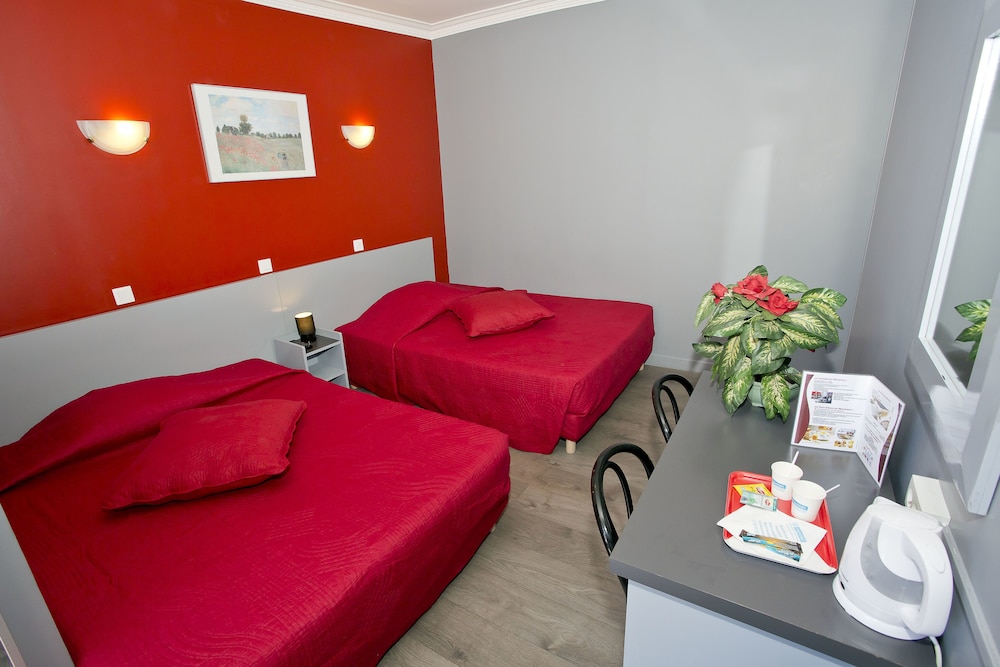 Hipotel Paris Voltaire Bastille 37/55