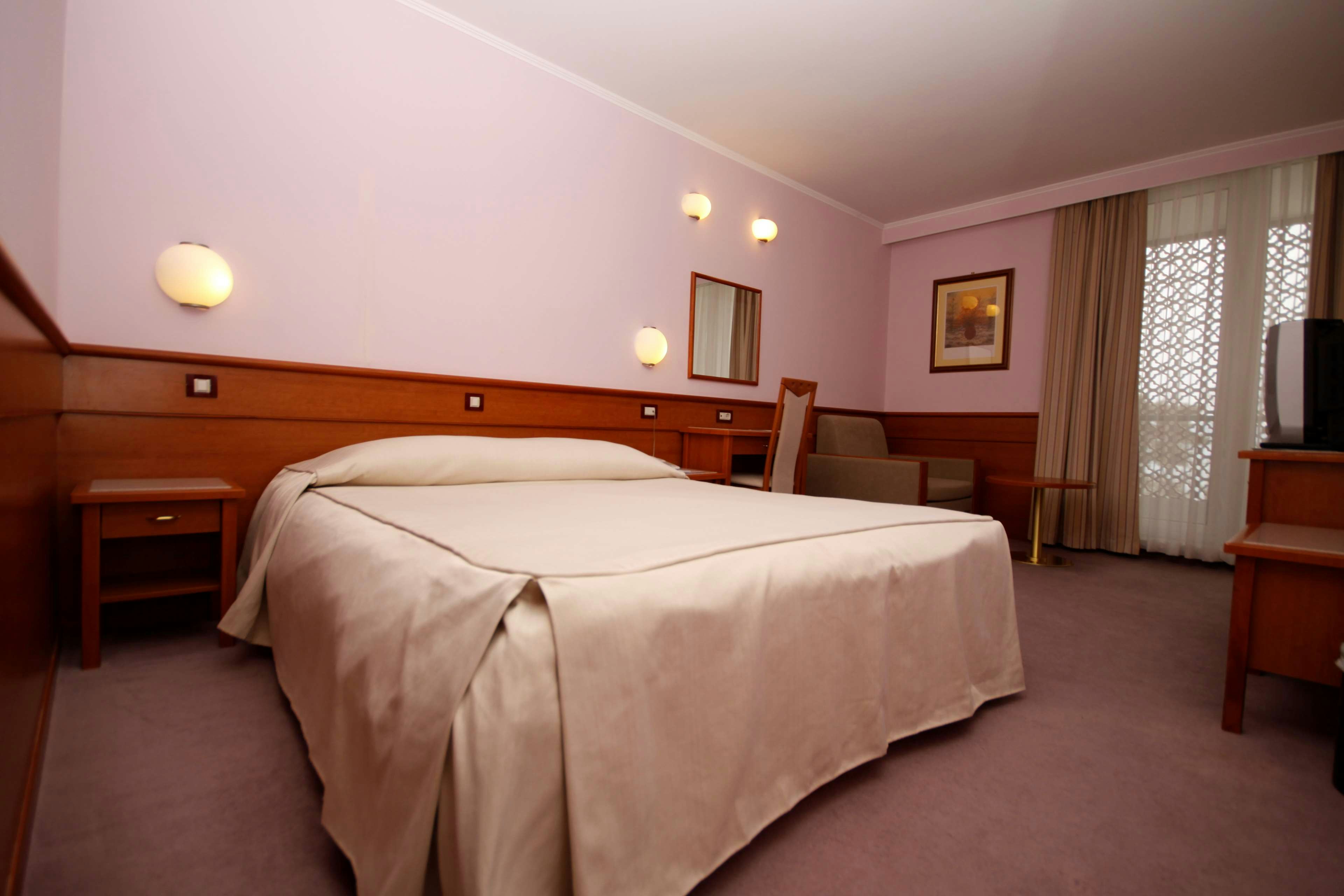 Hotel Kolovare 4/14
